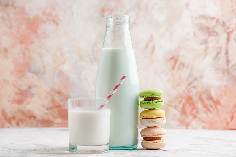 Можно ли молоко взрослым?